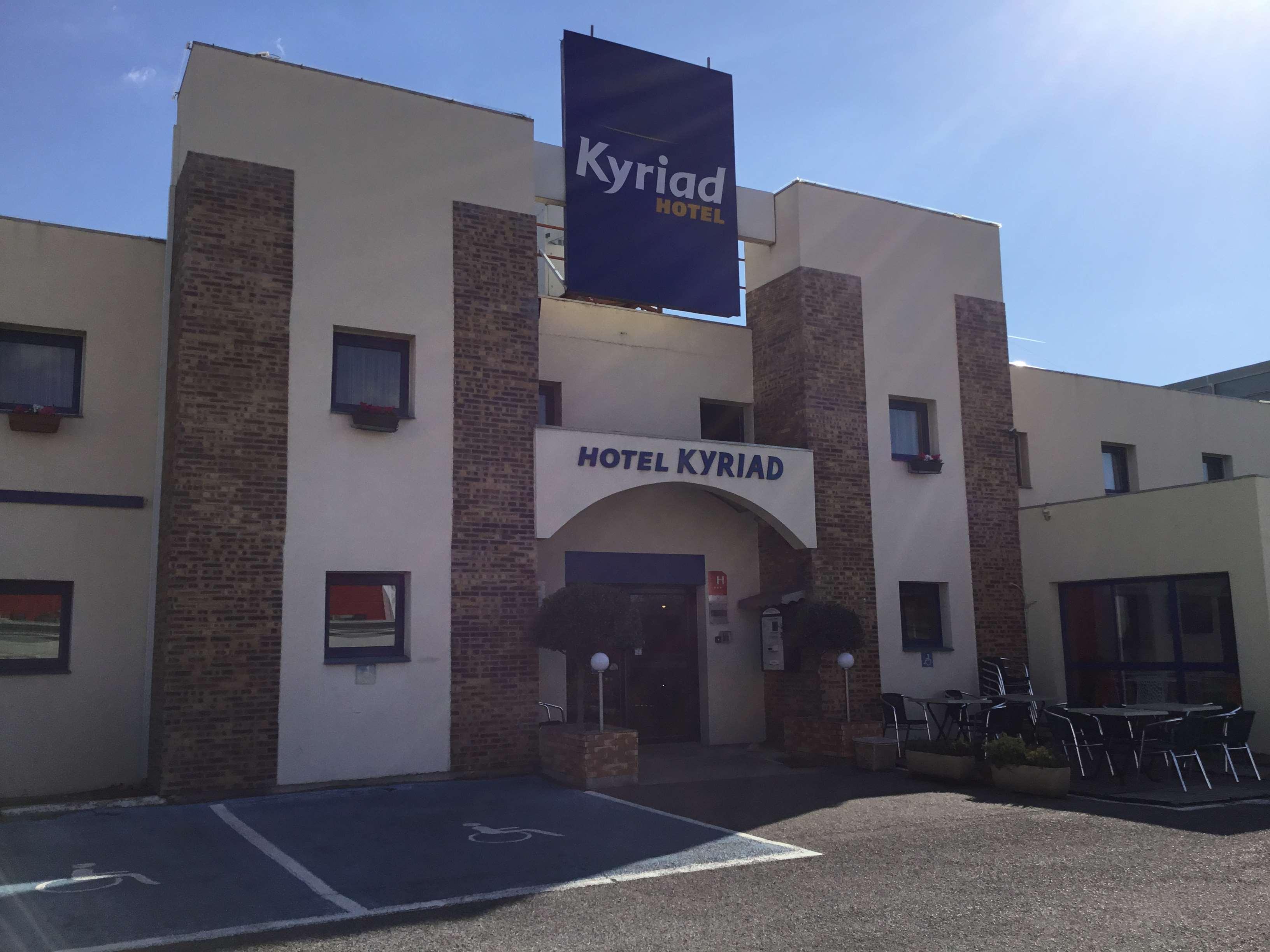 Kyriad Direct Arles Eksteriør billede