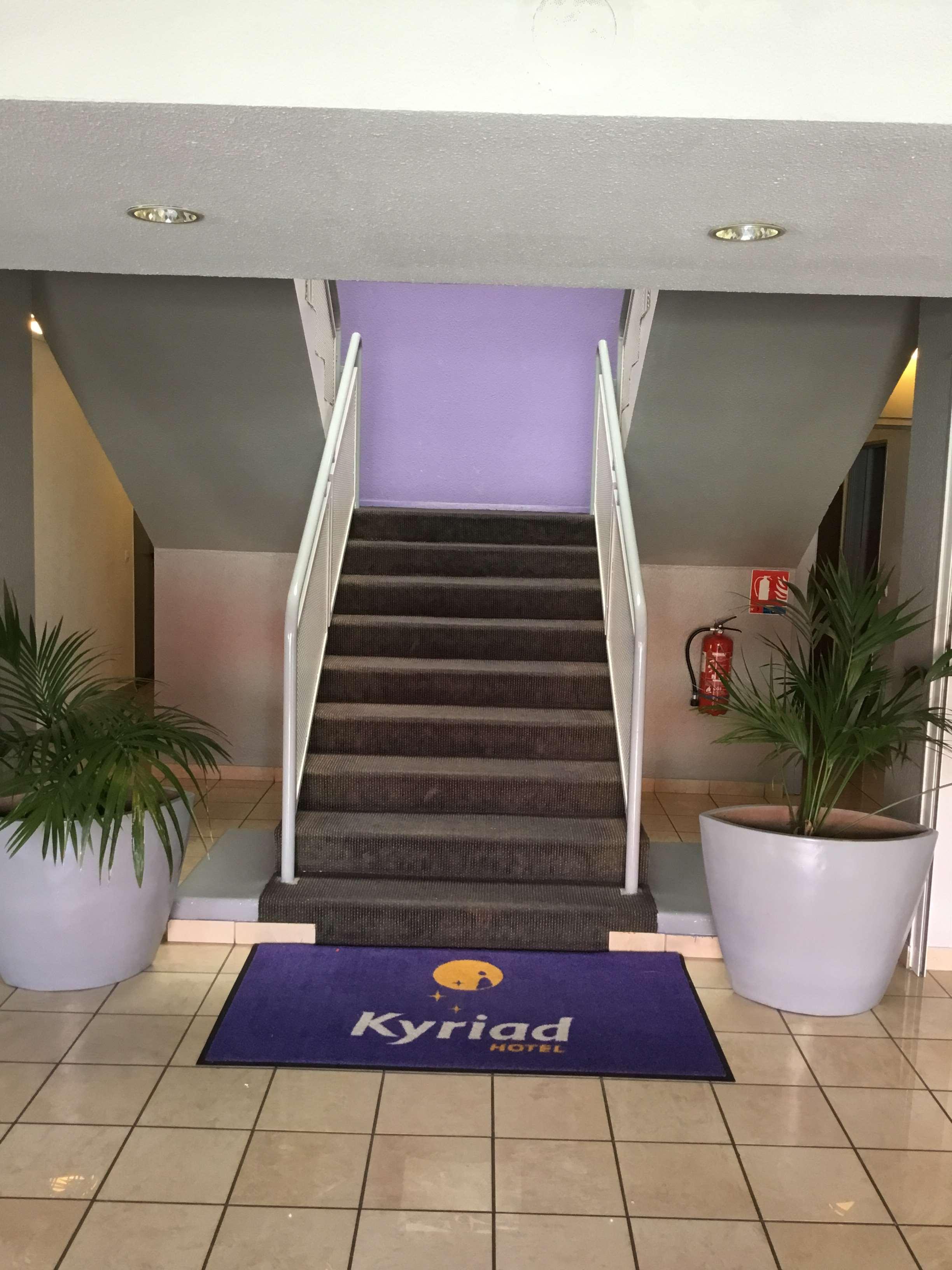 Kyriad Direct Arles Eksteriør billede